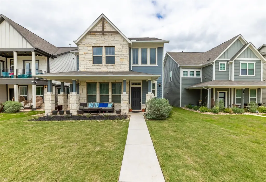 2440 Berryville Lane, Leander