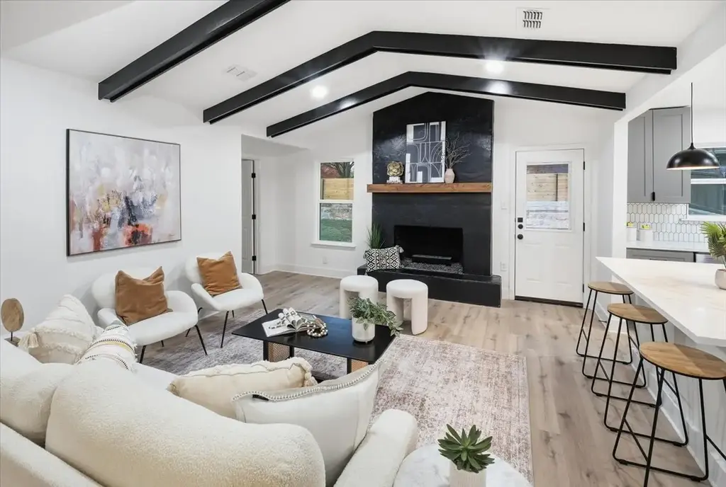 7300 Fred Morse Drive, Austin