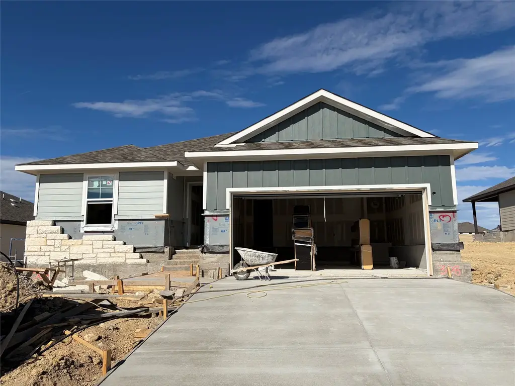 316 Gristmill Road, Burnet