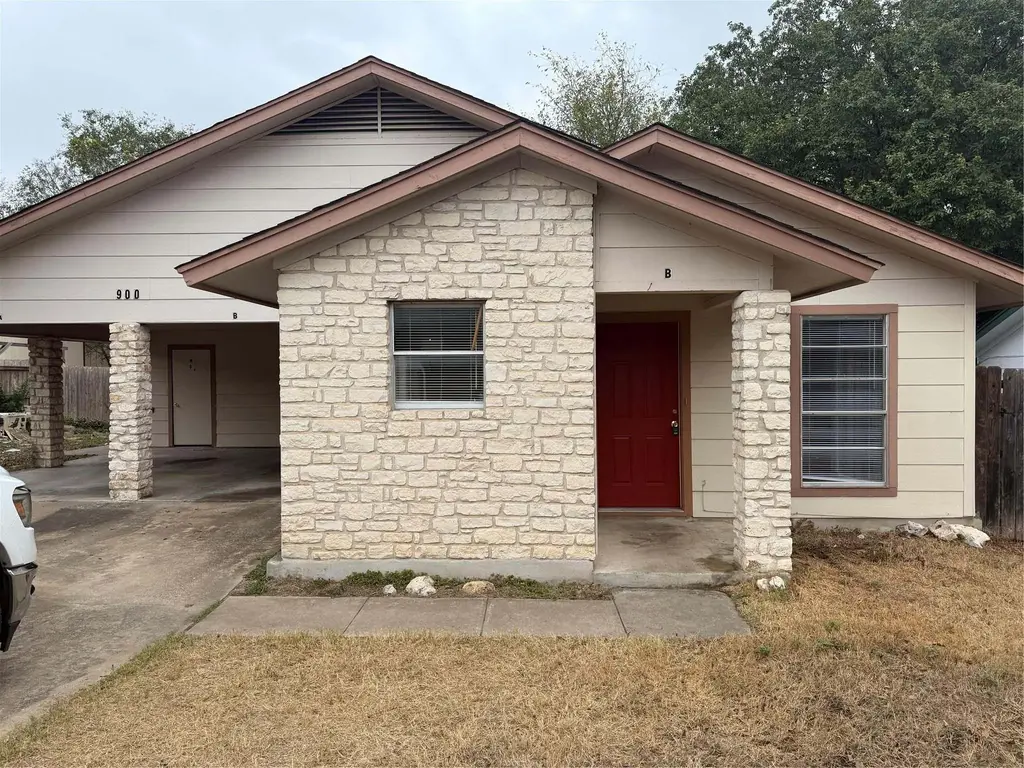 900 Sirocco Drive B, Austin