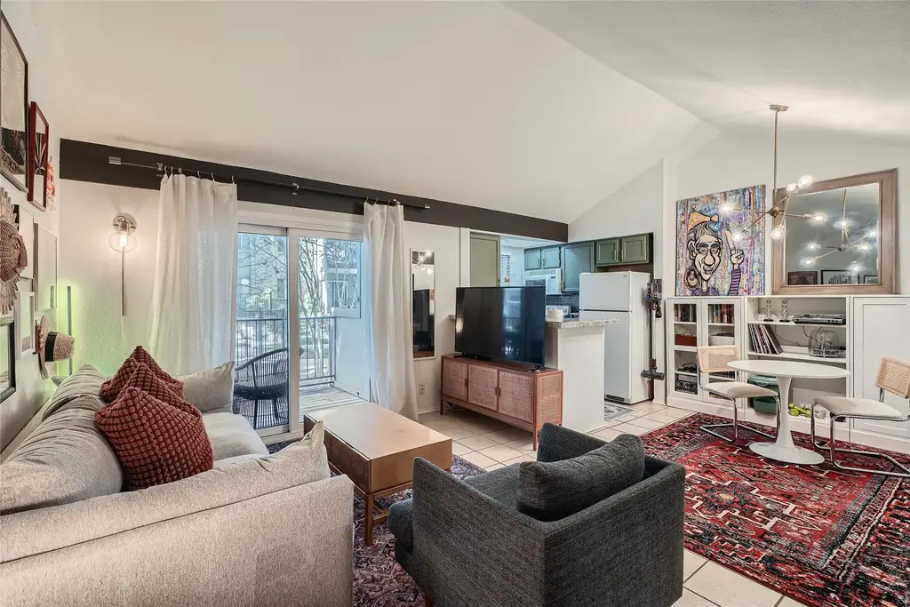 3018 S 1st Street 204, Austin