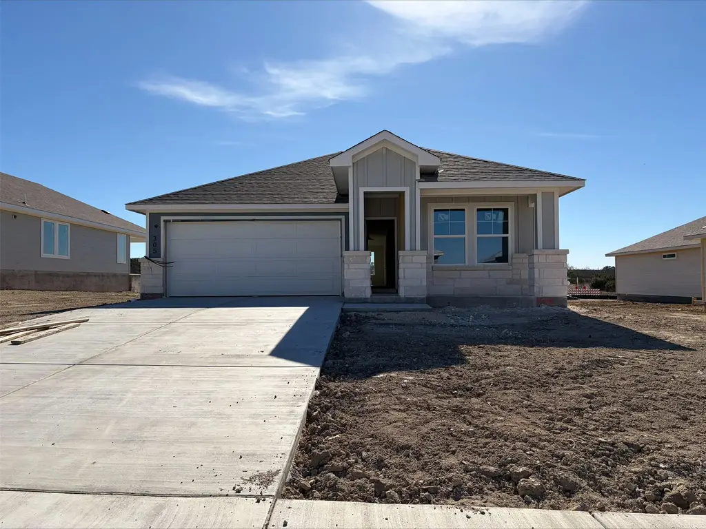 305 Gristmill Road, Burnet