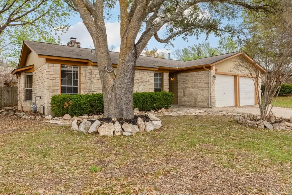 511 Suzzane Road, Pflugerville