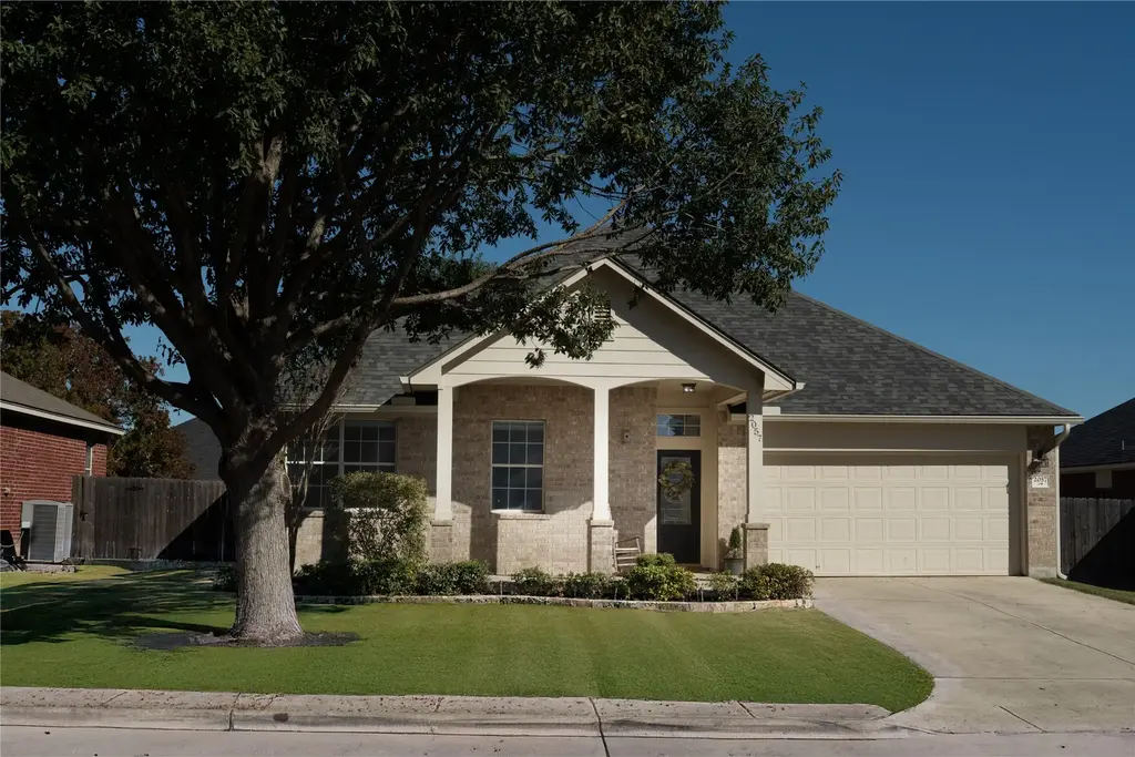 2057 Dove Crossing Drive, New Braunfels