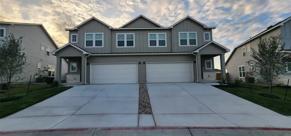 2333 Moon Tower Trail, Leander