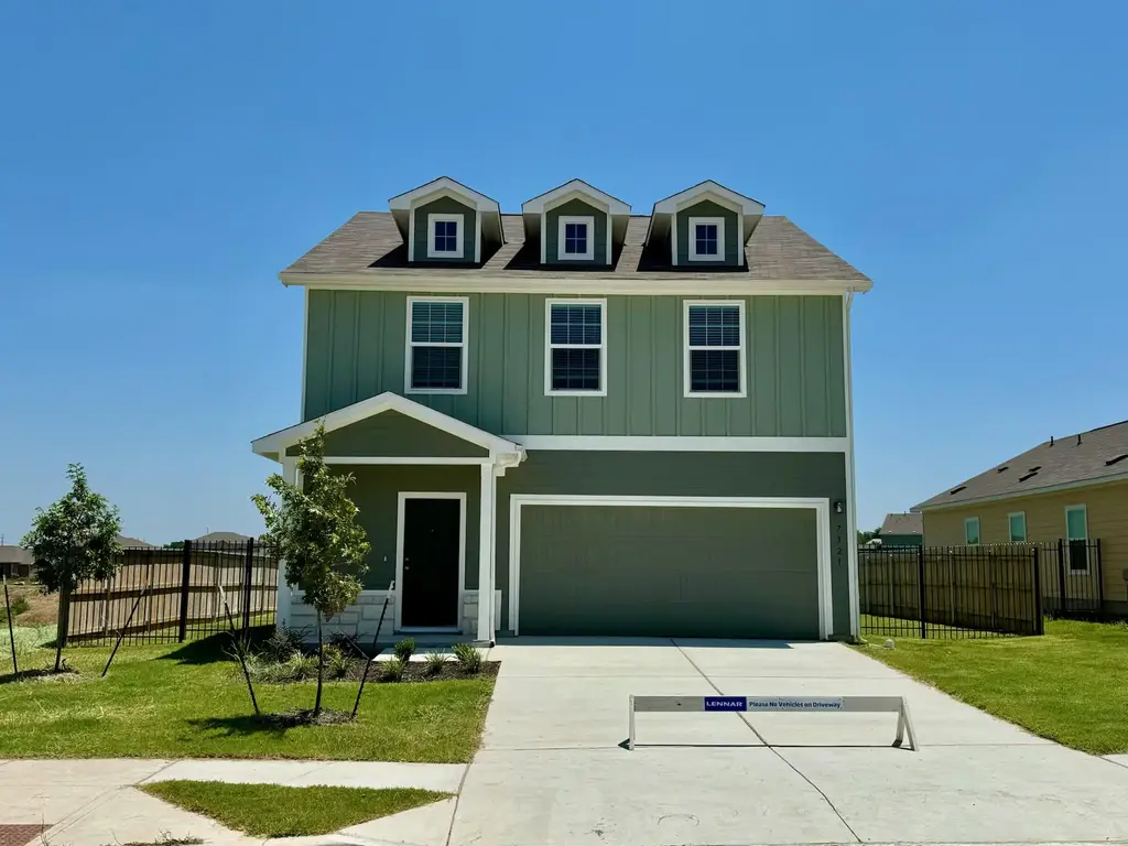 7321 Grenadine Bloom Bend, Del Valle