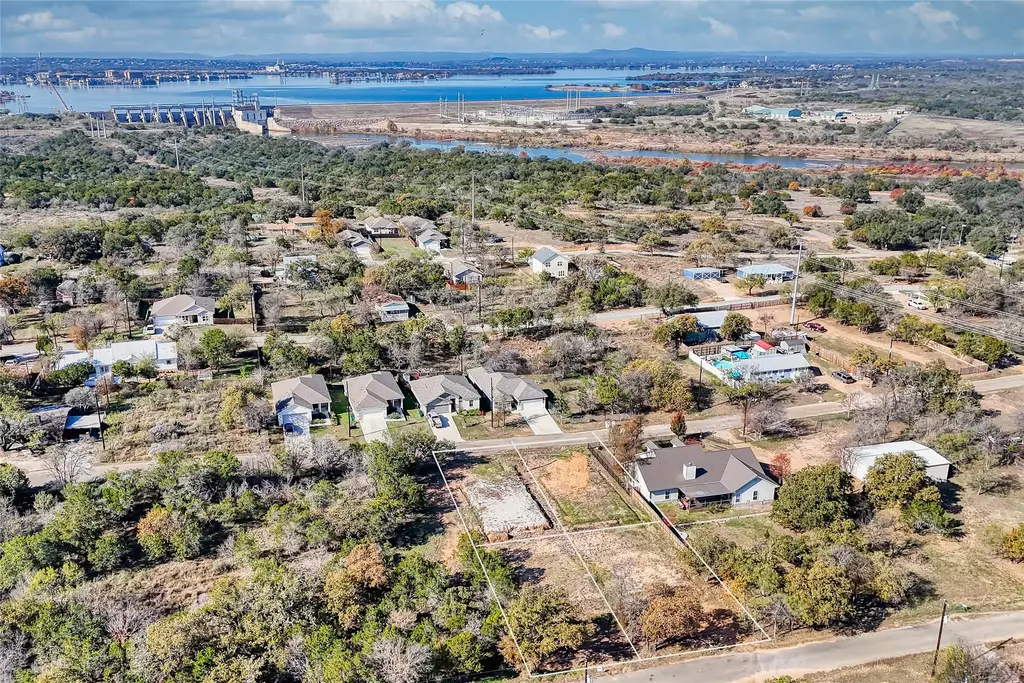732 Aspen Lane, Cottonwood Shores