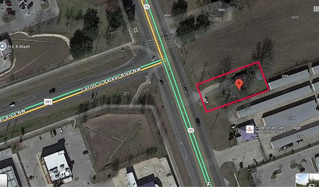 3712 N Main Street, Taylor