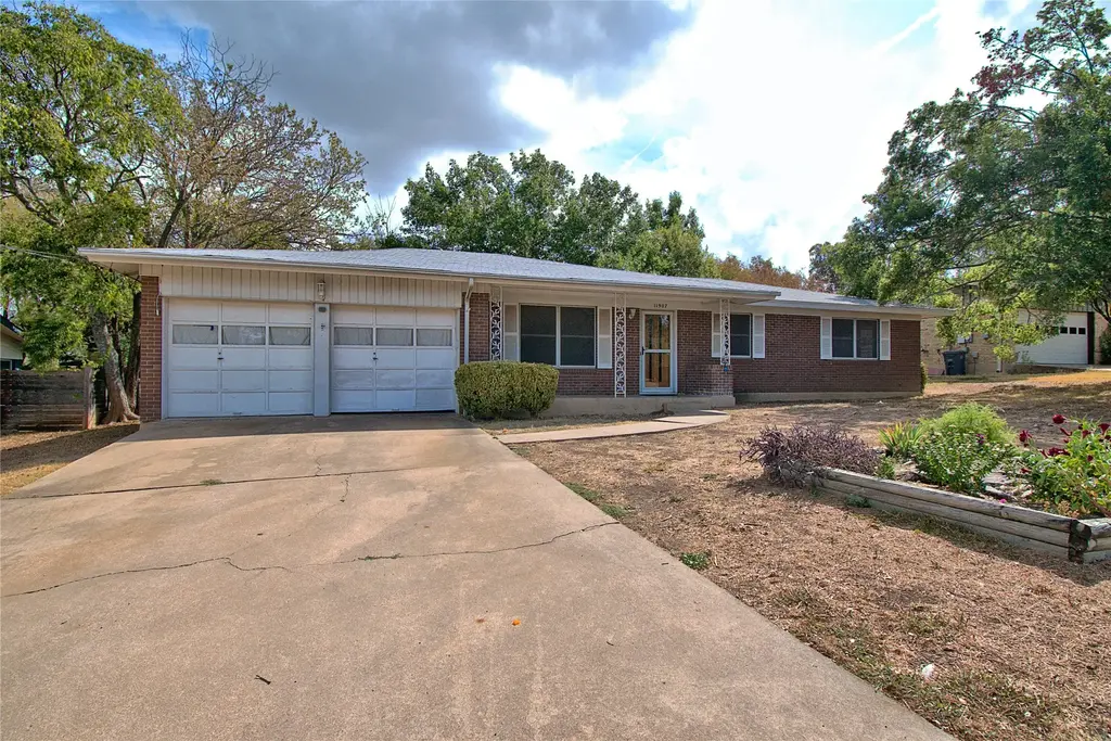 11907 Oak Trail, Austin