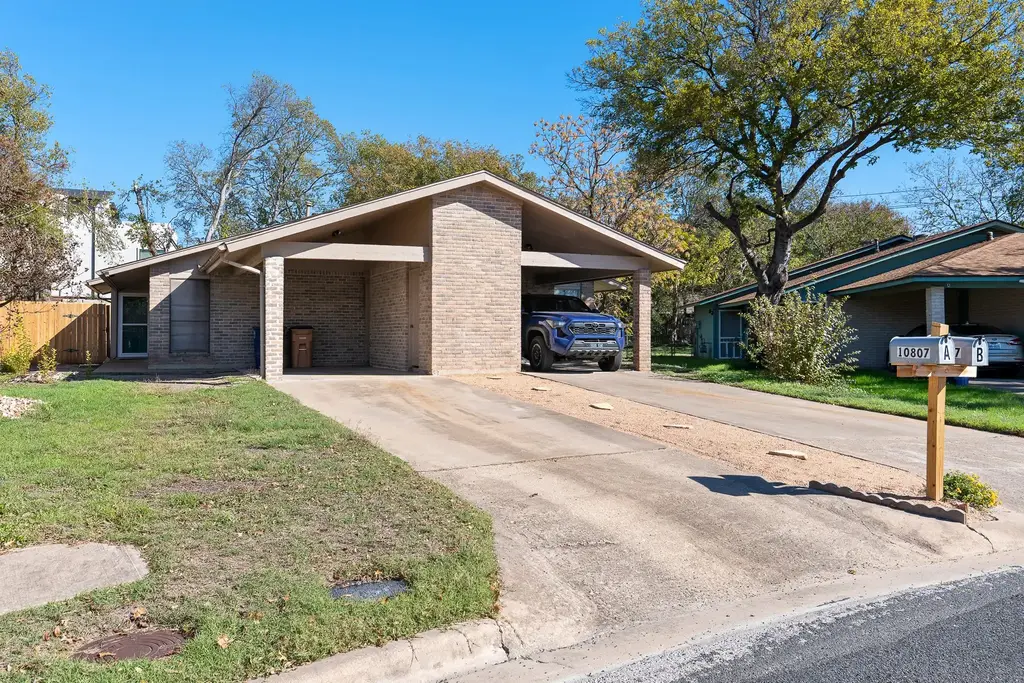10807 Lambert Circle A, Austin