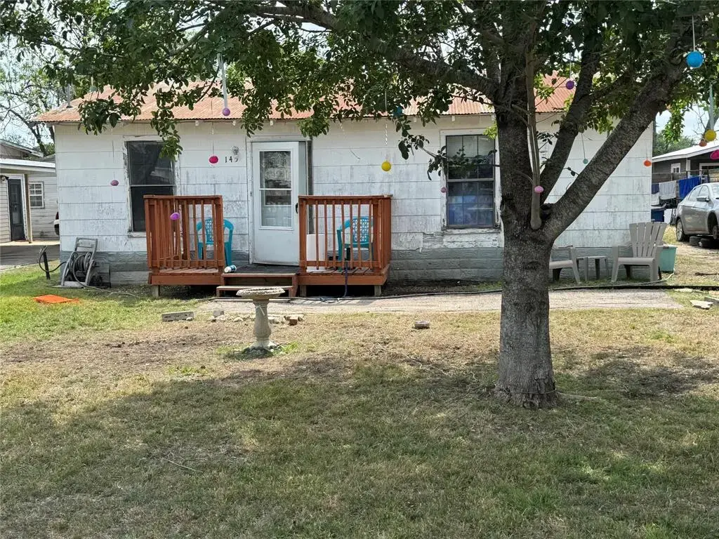 145 N Kowald Lane, New Braunfels