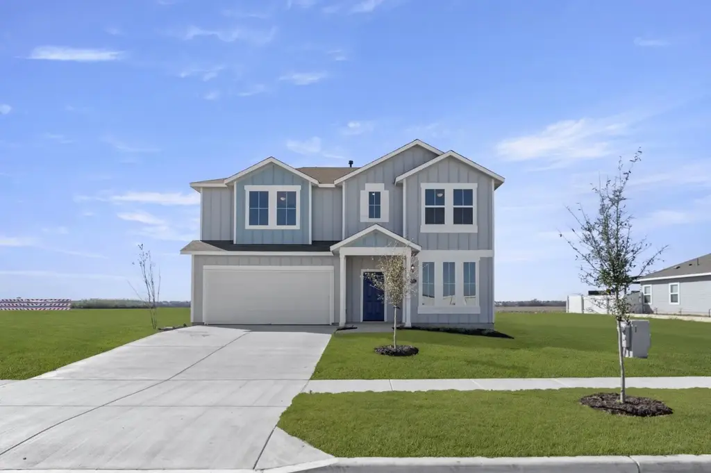 2511 Winding Creek Road, Kyle