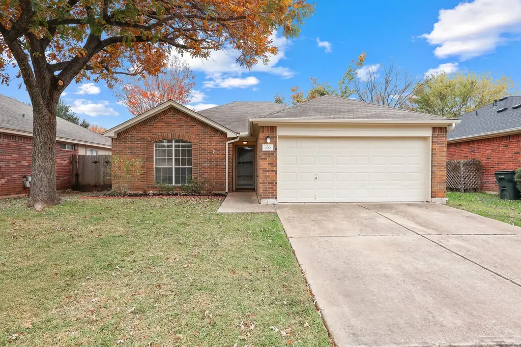 109 Rosemary Cove, Georgetown