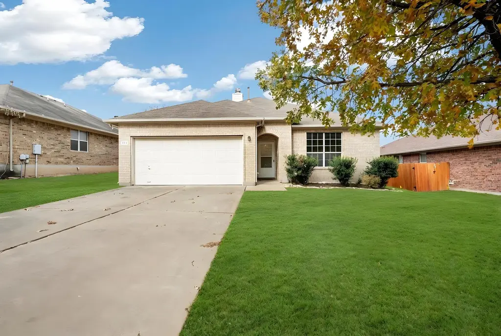 144 Oxford Drive, Kyle