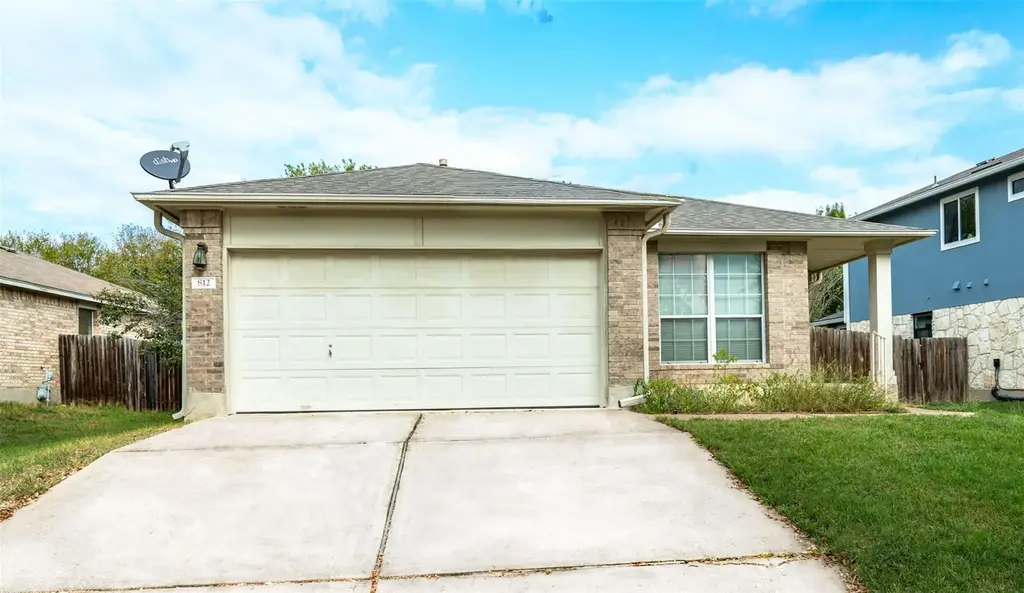 812 Battenburg Trail, Pflugerville