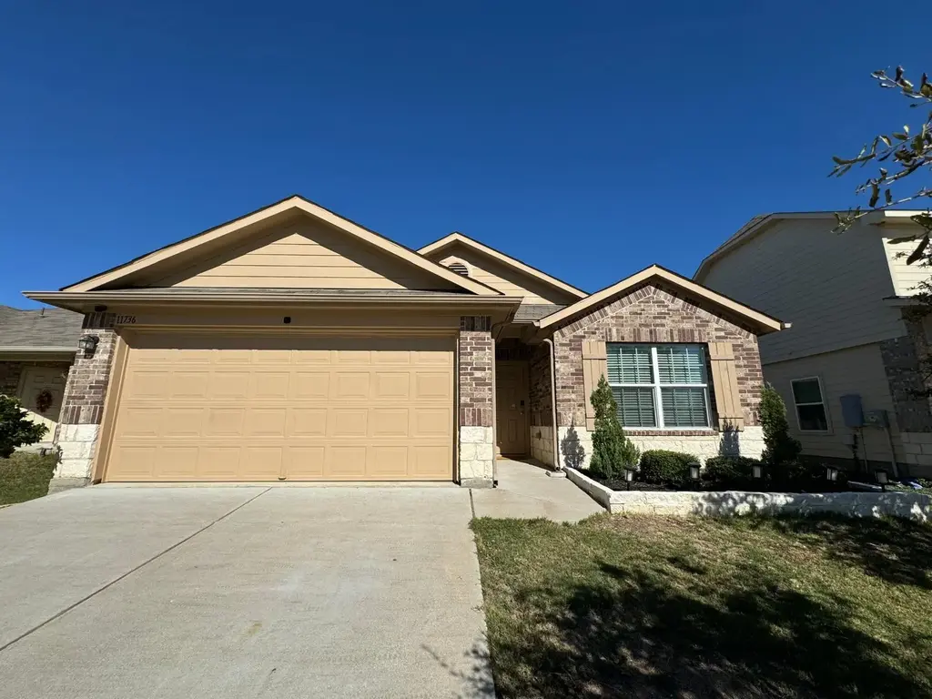 11736 Carbrook Road, Manor
