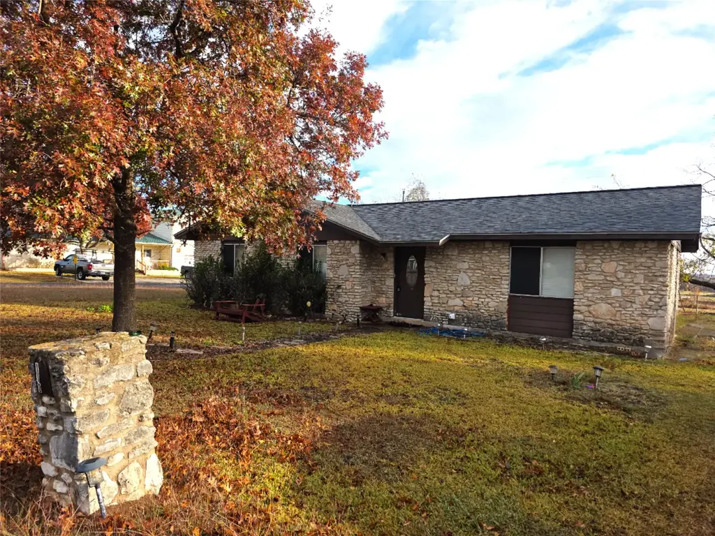 110 Cloverdale Lane, Georgetown