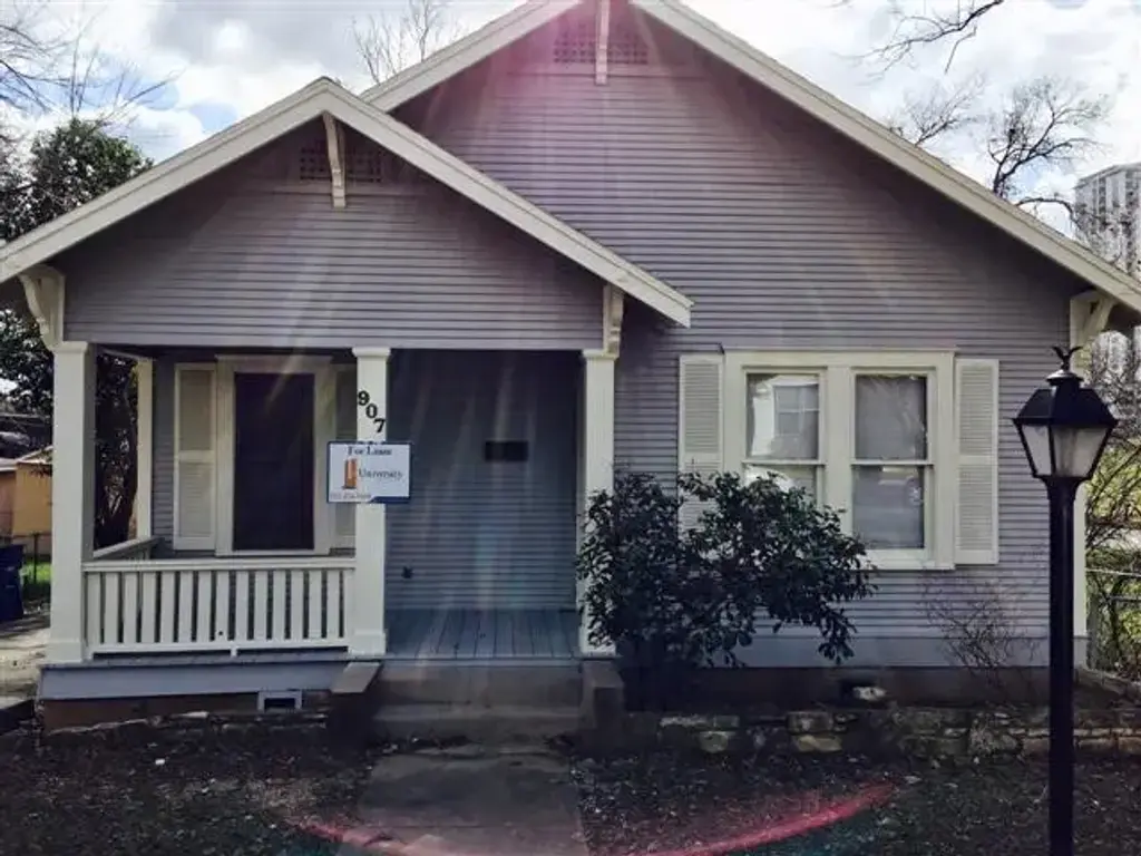 907 Taylor Street, Austin