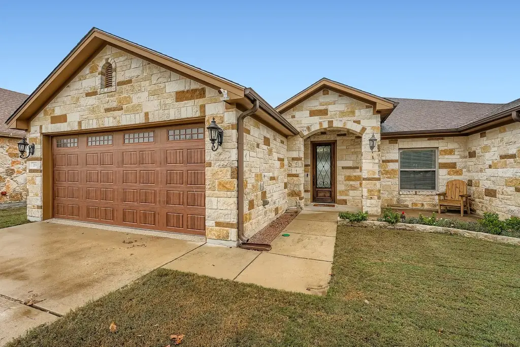 213 Western Sky Trail, Jarrell