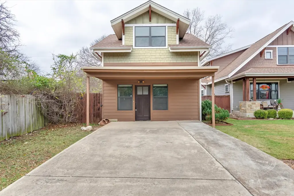 1400 N Cuernavaca Drive B, Austin