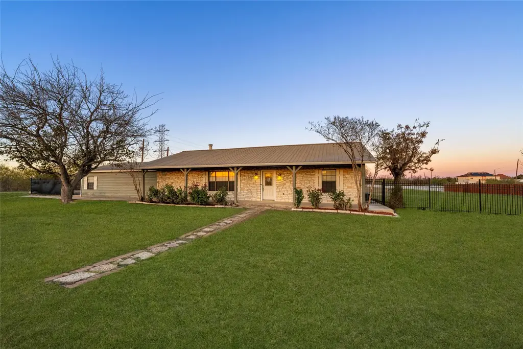 11712 Foley Drive, Del Valle