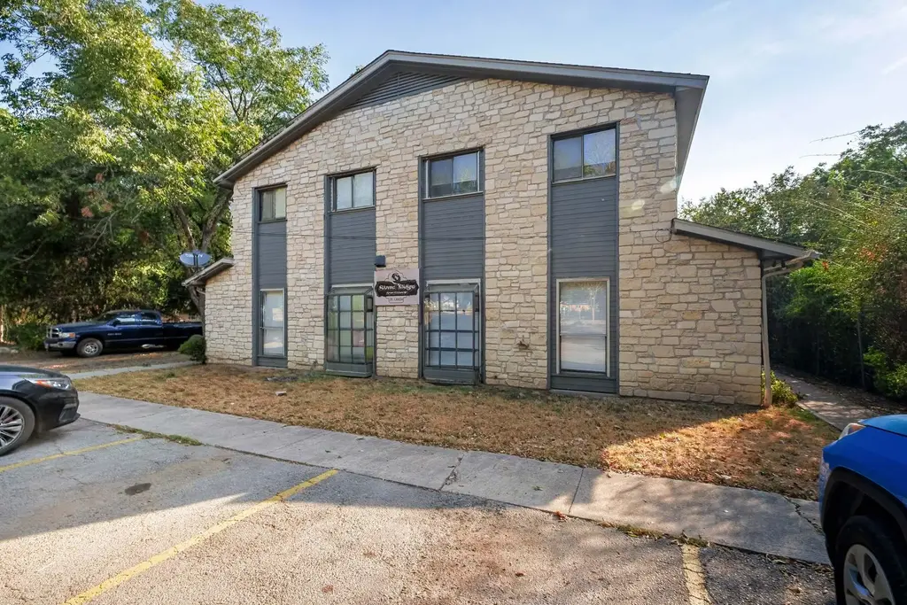 200 Concho Street B, Lockhart