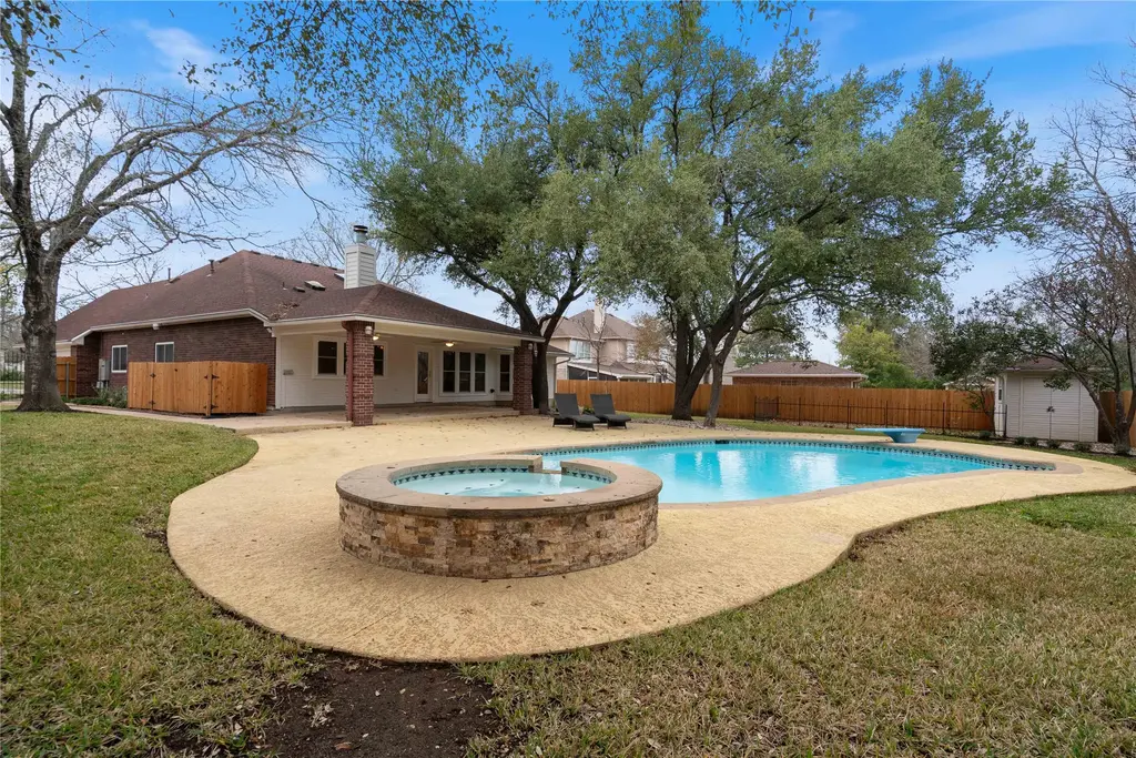 11713 Hobbiton Trail, Austin