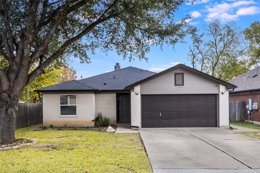 1207 Hughmont Drive, Pflugerville