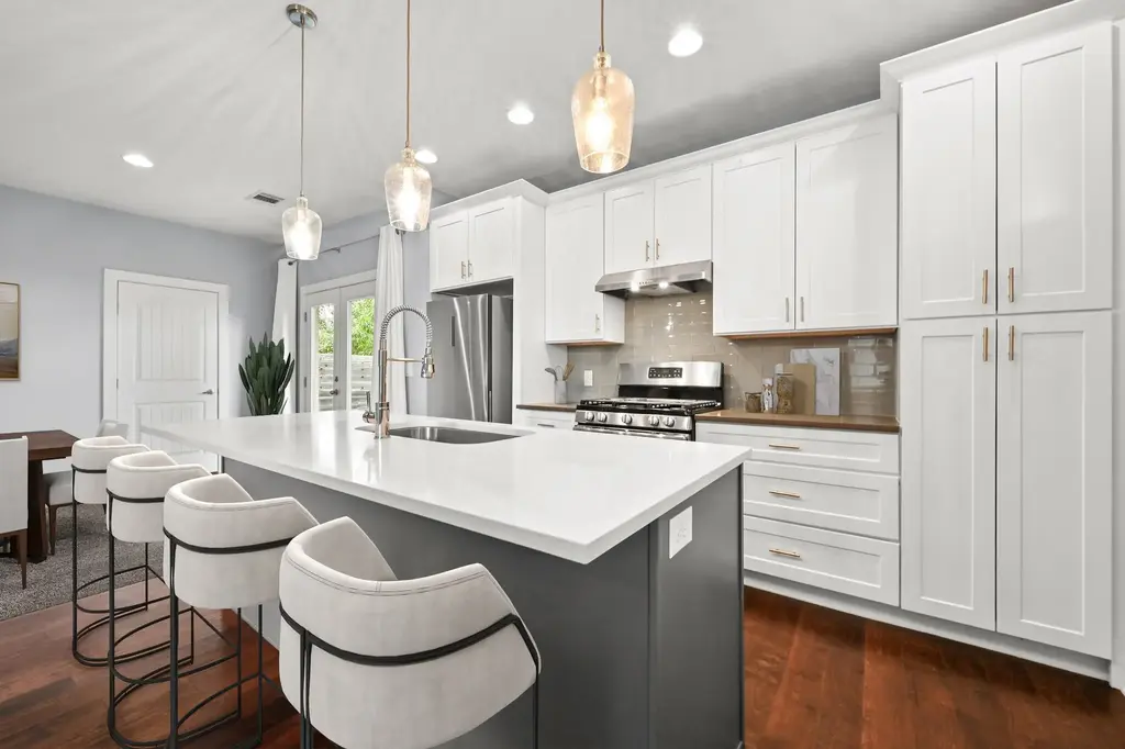 308 Delmar Avenue B, Austin