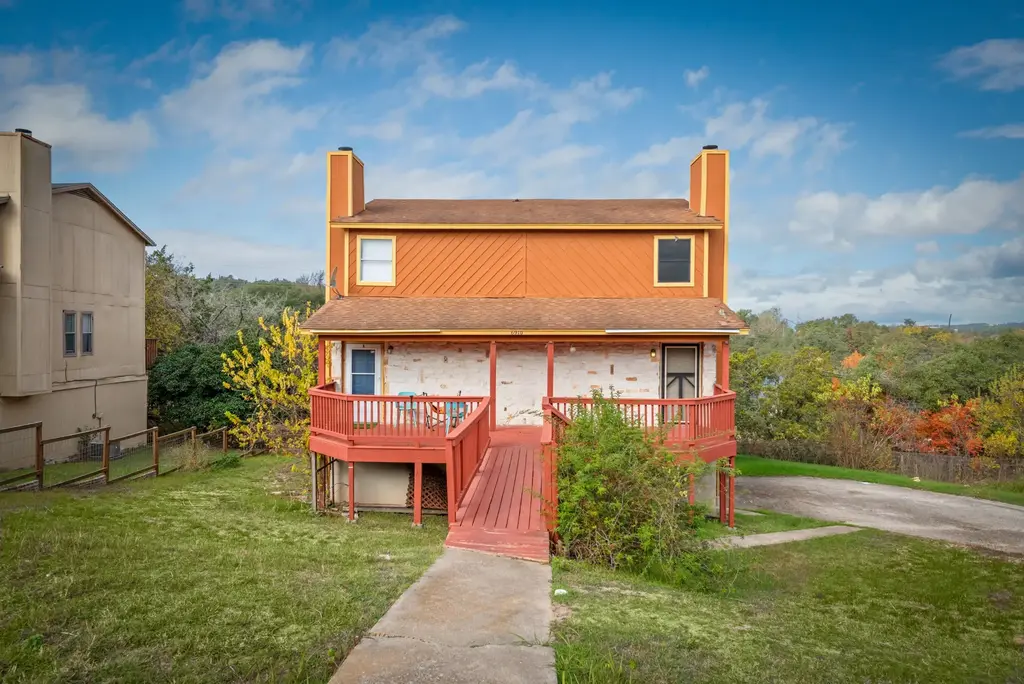 6910 Rifle Bend B, Austin