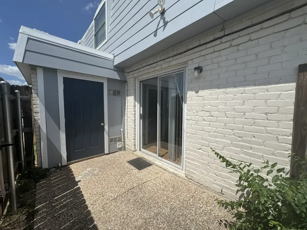 2208 Mission Hill Circle 101-#104, Austin