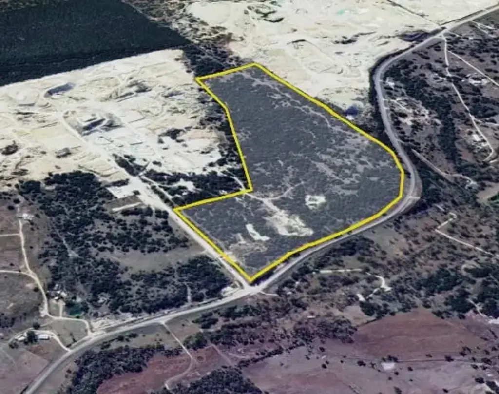 14587 Fm 2843, Salado