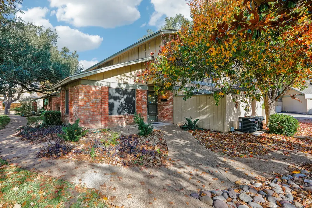 9507 Quail Village Lane, Austin