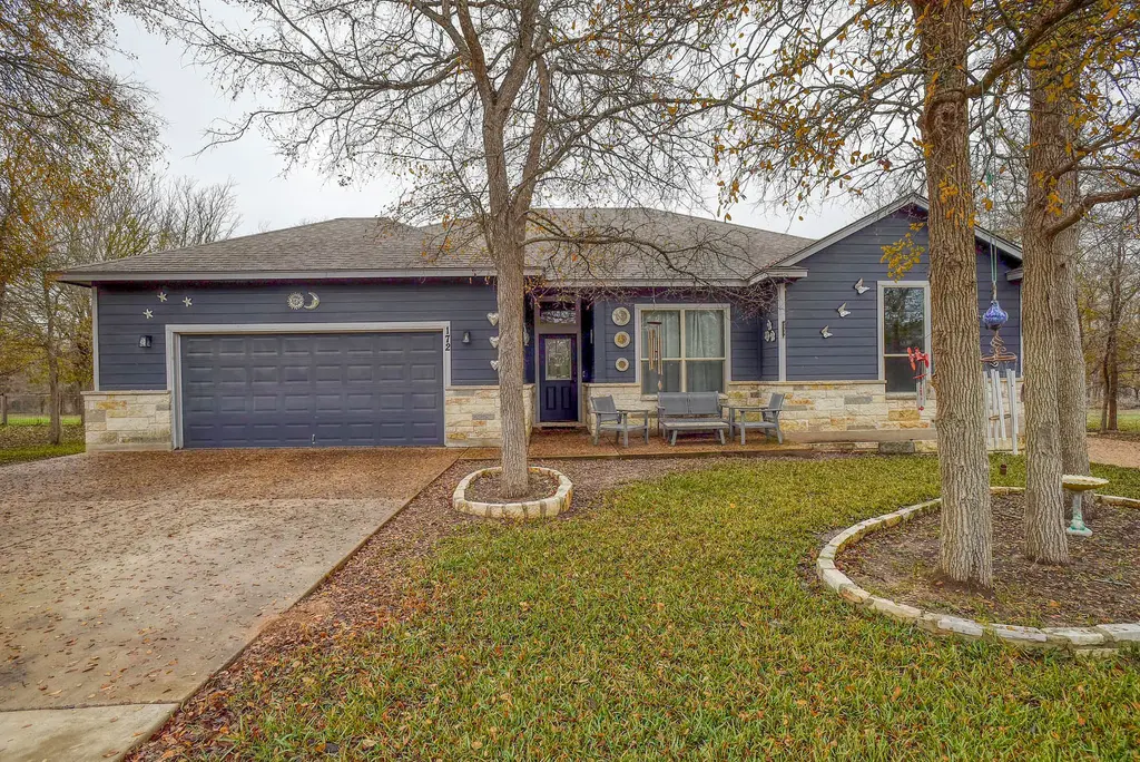 172 Waipahoehoe Drive, Bastrop