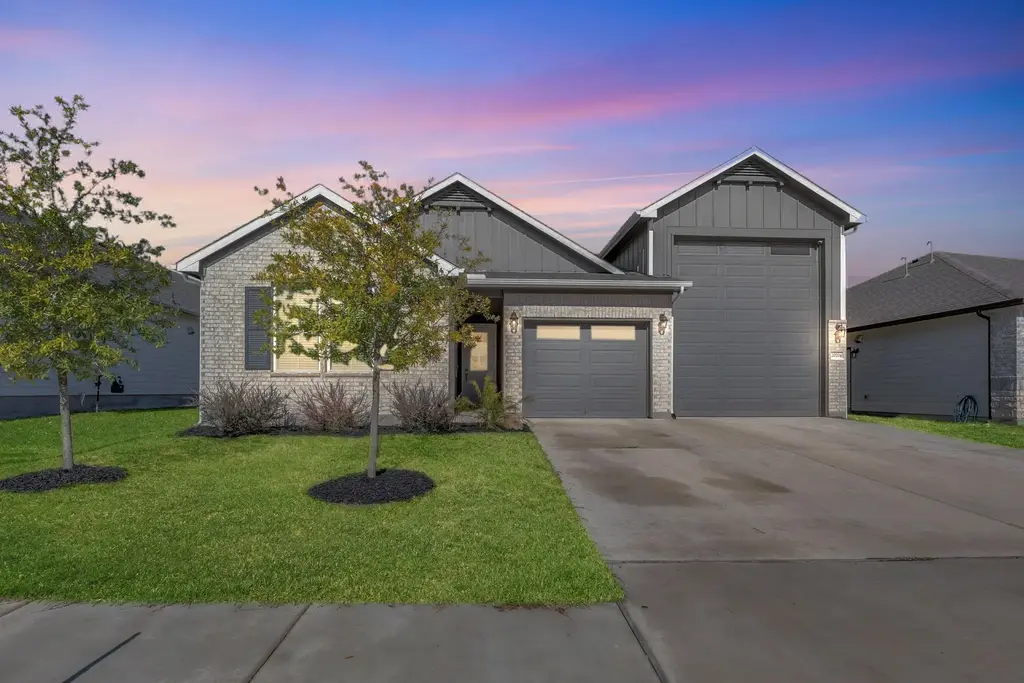 20704 John Gill Drive, Manor