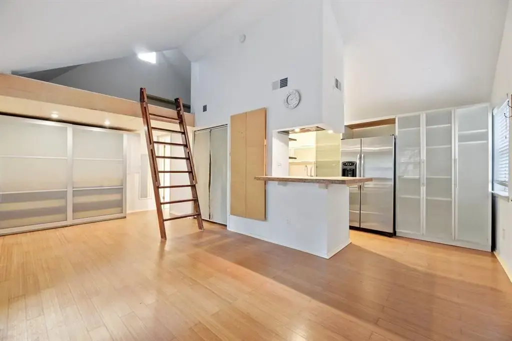 1110 W 22nd Street 8, Austin