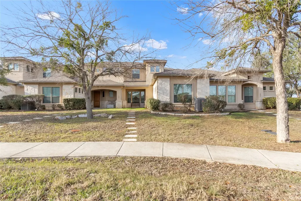 434 Stagecoach Trail, San Marcos