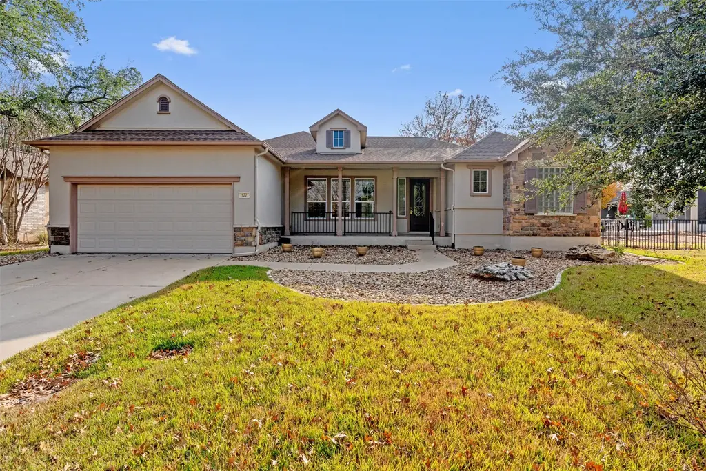 122 Nolan Drive, Georgetown