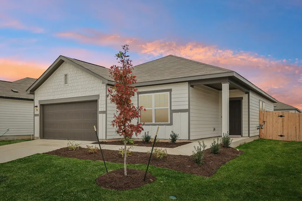 1516 Morris Loop, San Marcos