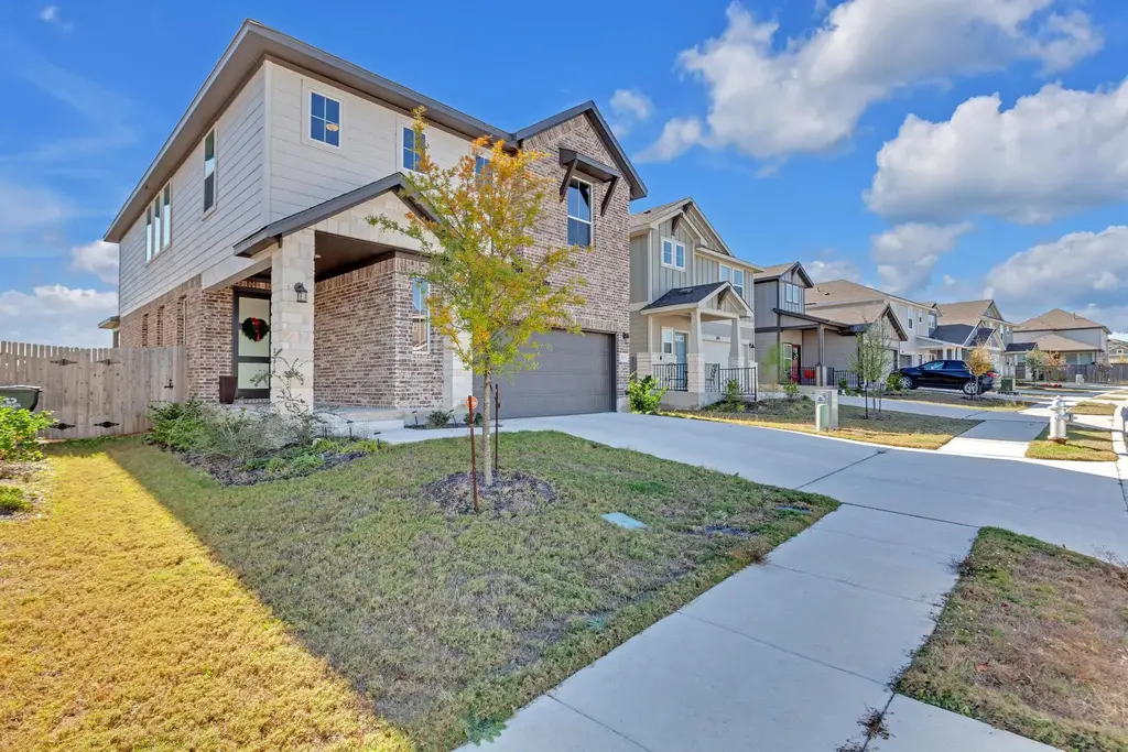3615 Twin Glades Pass, Buda