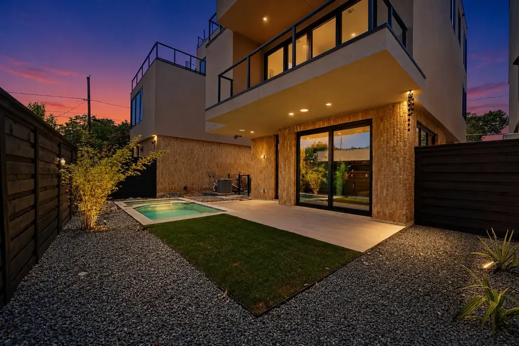 1403 Barton Hills Drive 2, Austin