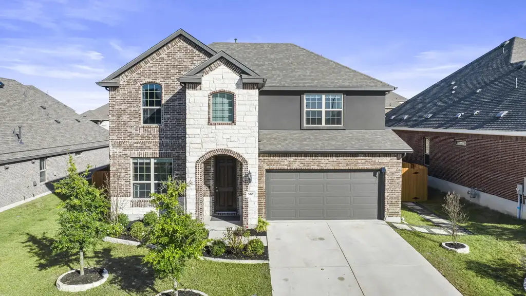 520 Landing Lane, Leander
