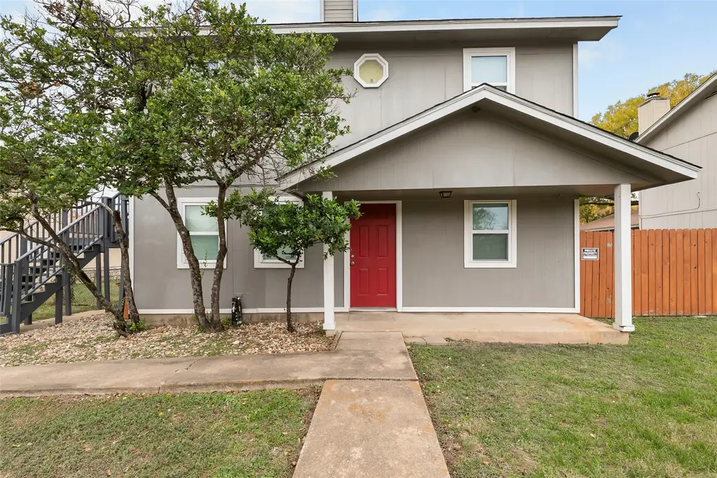 2107 Conestoga Trail A, Austin