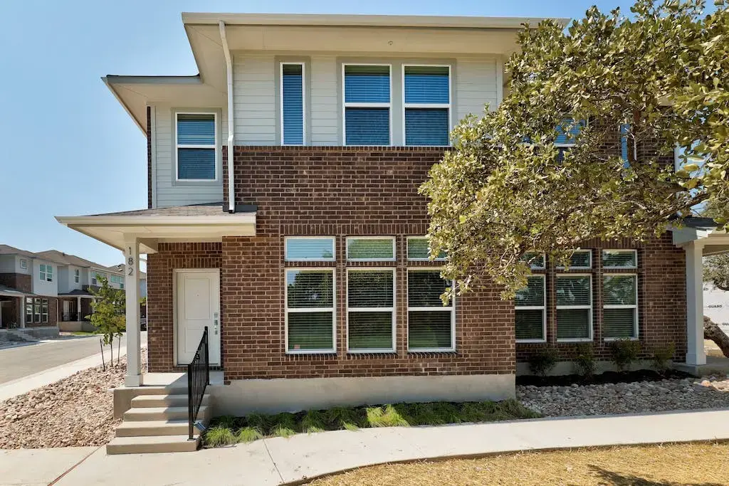 605 W South Street 182, Leander
