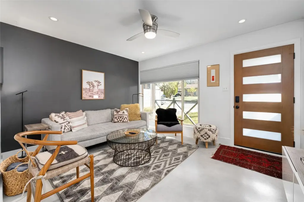 4620 Englewood Drive, Austin