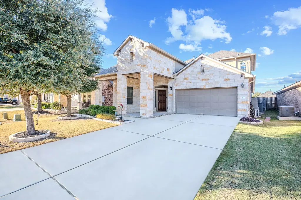 413 Longhorn Cavern Road, Leander