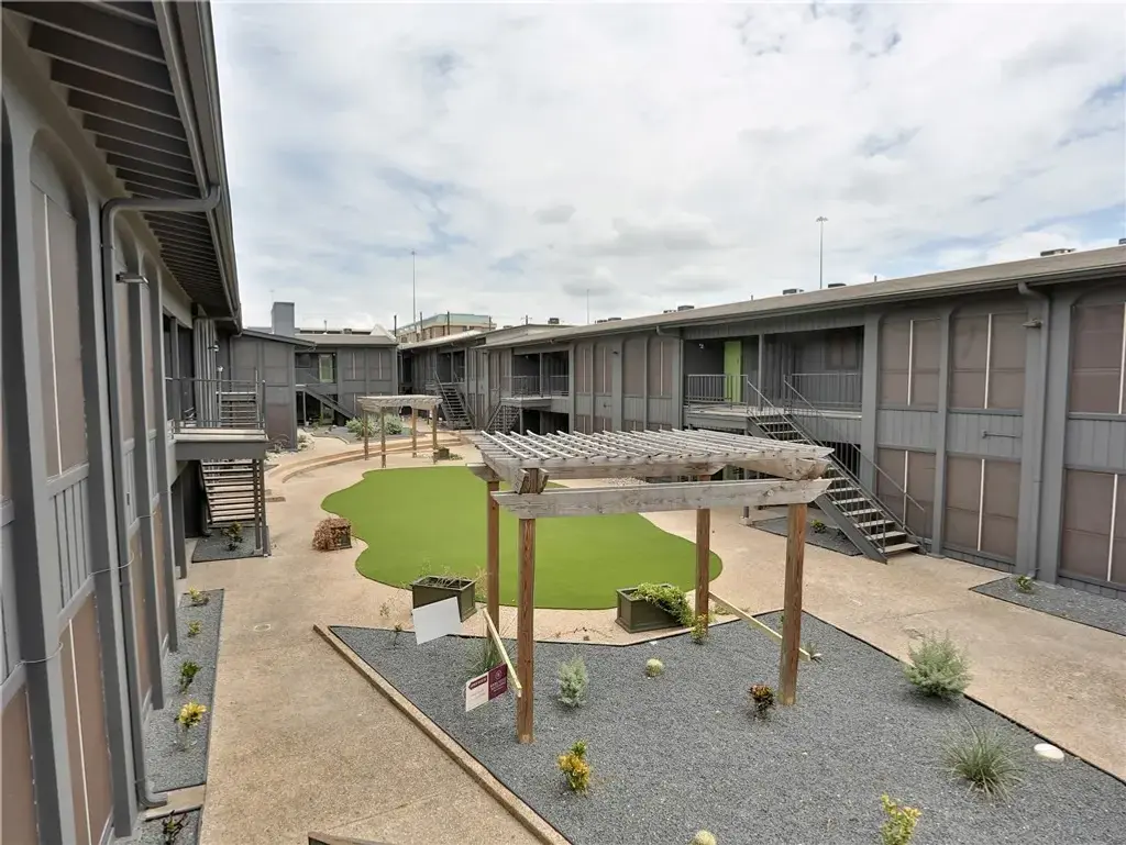 909 Reinli Street 248, Austin