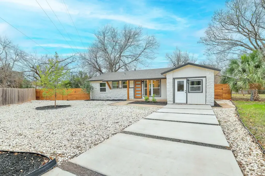 2103 Fordham Cove, Austin
