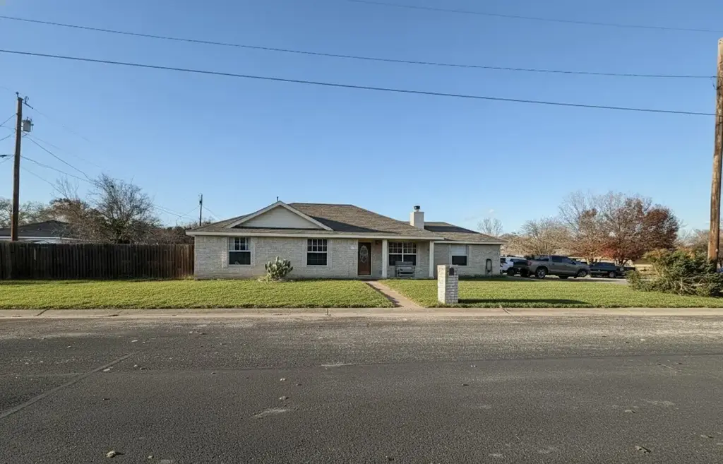 305 Maple Lane, Elgin
