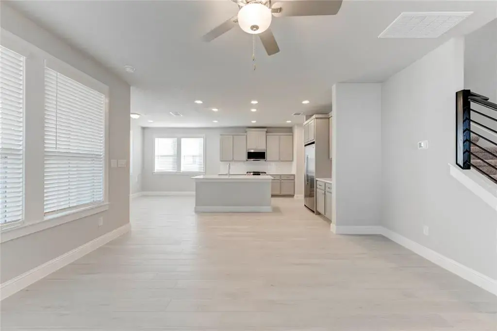 2605 Sam Bass Road 91, Round Rock